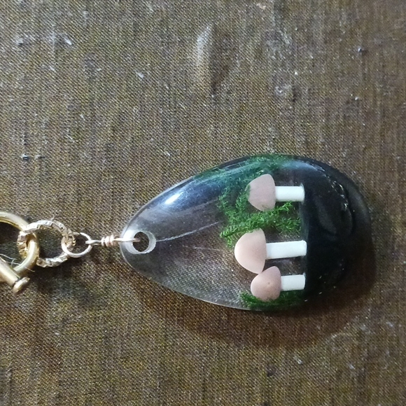 3 pieces of beautiful Jewelry. - Picture 2 of 9